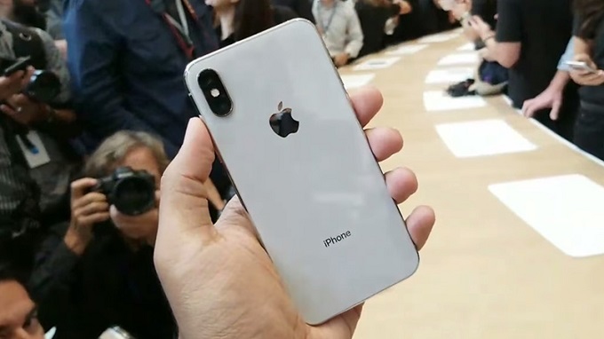 mặt sau iPhone X 64GB FPT Chưa Active Trôi Bảo Hành